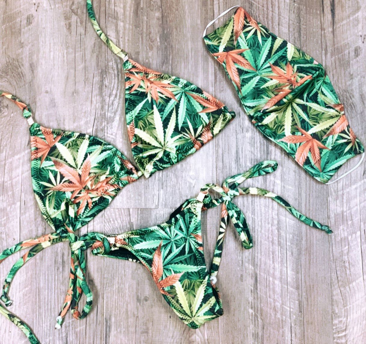 Mary & Jane Posing Suit