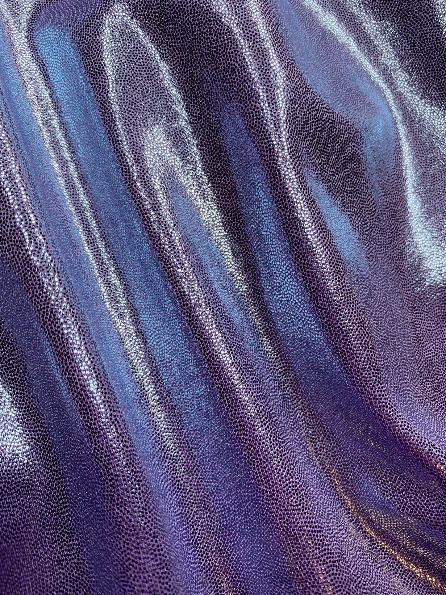Lilac/Light Purple Metallic